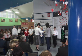  (photo)