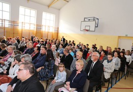  (photo)