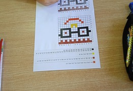  (photo)