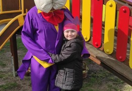  (photo)