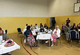  (photo)