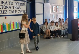  (photo)