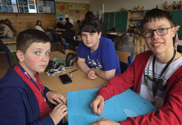  (photo)