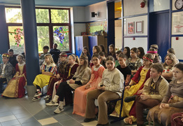  (photo)