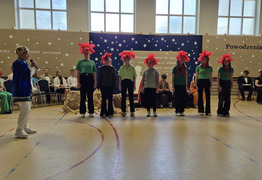  (photo)