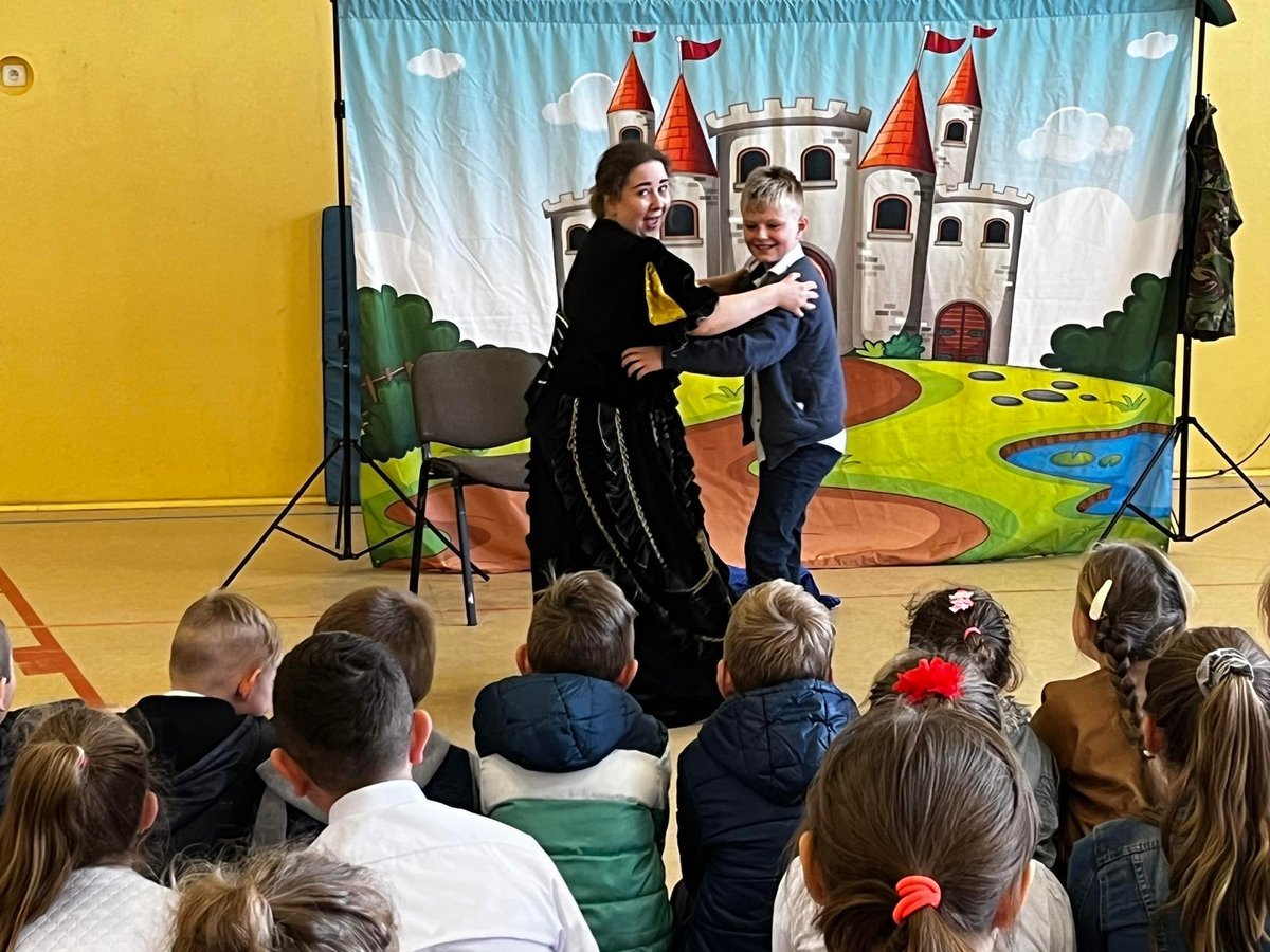 Przedstawienia profilaktyczne