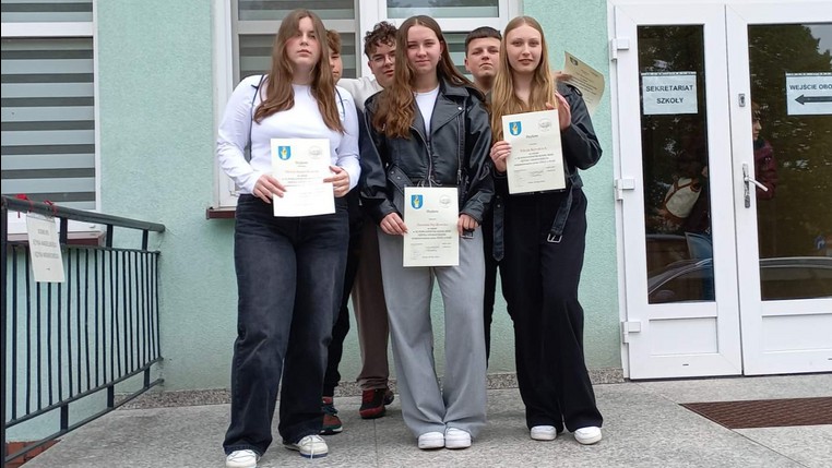 Udział uczniów w XI Powiatowym Konkursie z Języka Angielskiego i Języka Niemieckiego